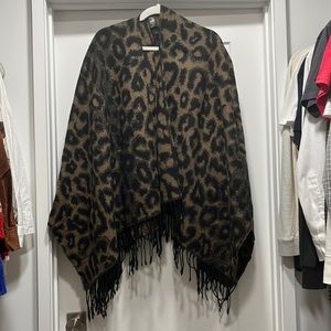 Leopard Cape